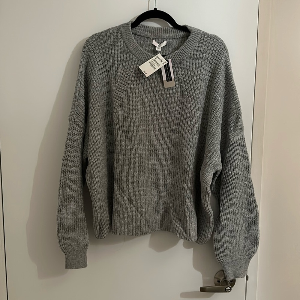 NWT BP Long Sleeve cropped sweater in grey